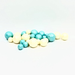 Сферы из шоколадной глазури перламутровые бело-голубые 25шт.